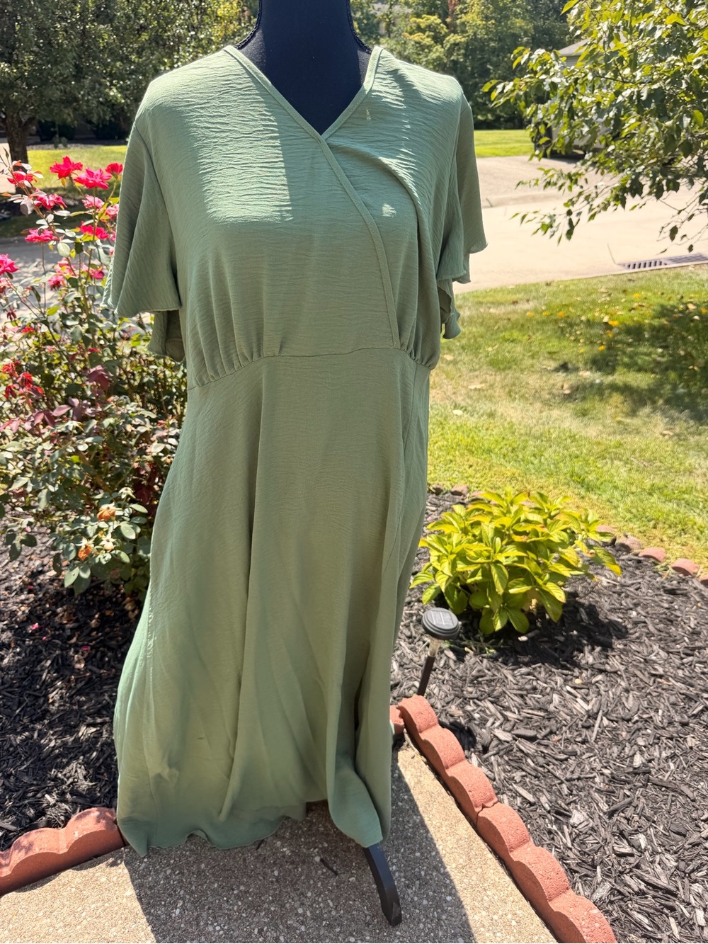 Light Green V-Neck Wrap Midi Dress
